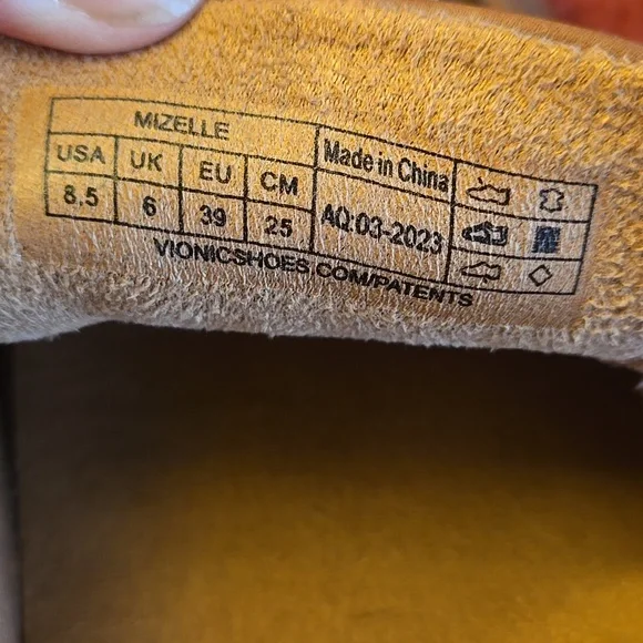 Vionic Mizelle Leather Gold Chain Loafer Shoes Brown Size 8.5 - Picture 8 of 8